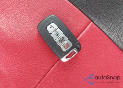 2013 Hyundai Genesis 3.8 Grand Touring из США, поврежденный, VIN KMHHU6KJ0DU105695